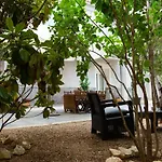 Apartamento Casa Gastón - Esenciaaragon- Casa Con Jardín Privado *