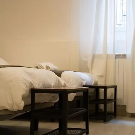 Casa Gaston - Esenciaaragon- Casa Con Jardin Privado شقة *