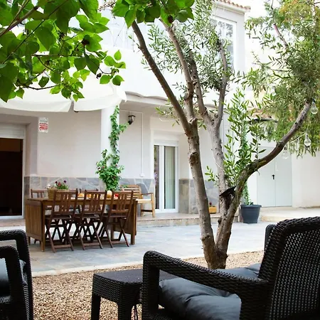 Preciosa Casa Con Jardin Privado 