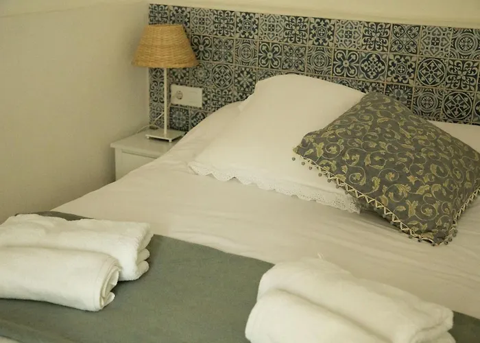 Casa Gaston - Esenciaaragon- Casa Con Jardin Privado Διαμέρισμα *